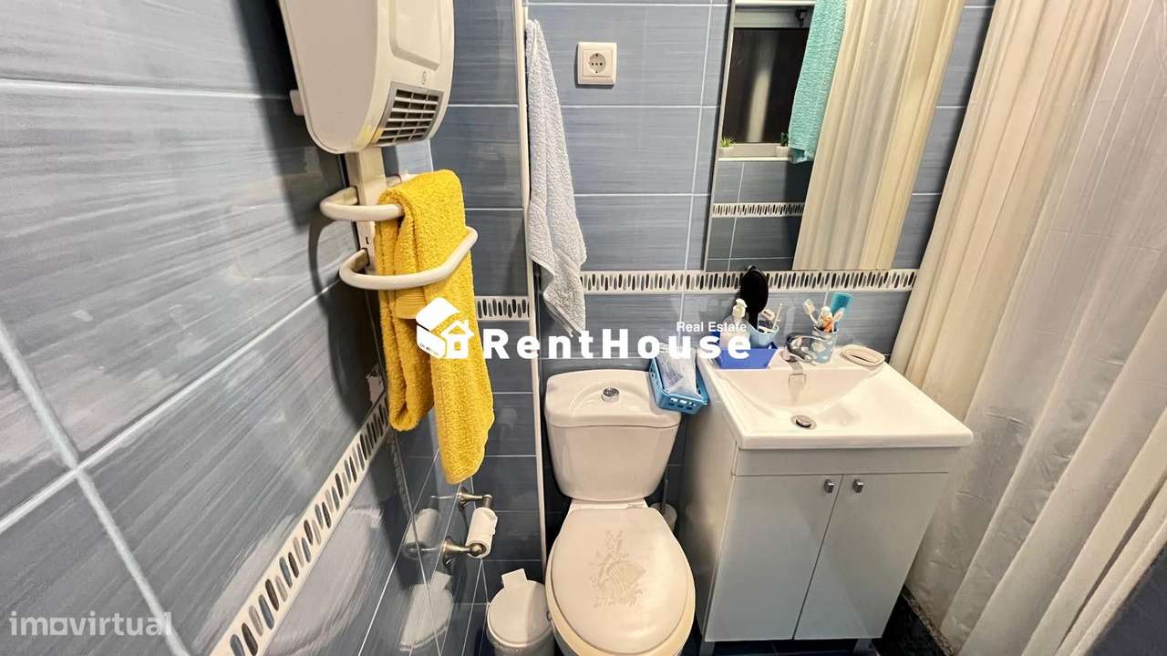 Pequeno Andar Moradia Sem Móveis - Grande imagem: 4/9