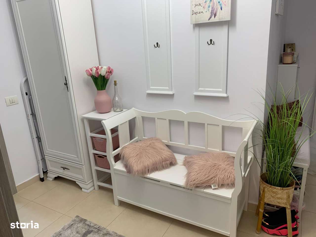 Apartament 2 camere cu curte interioară Dobroesti-1