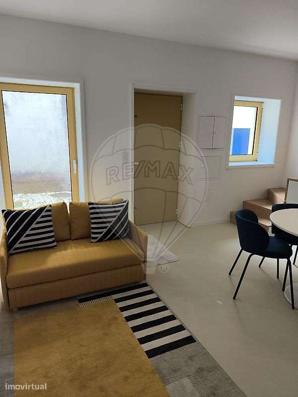 Moradia T1 para arrendamento - Grande imagem: 3/12