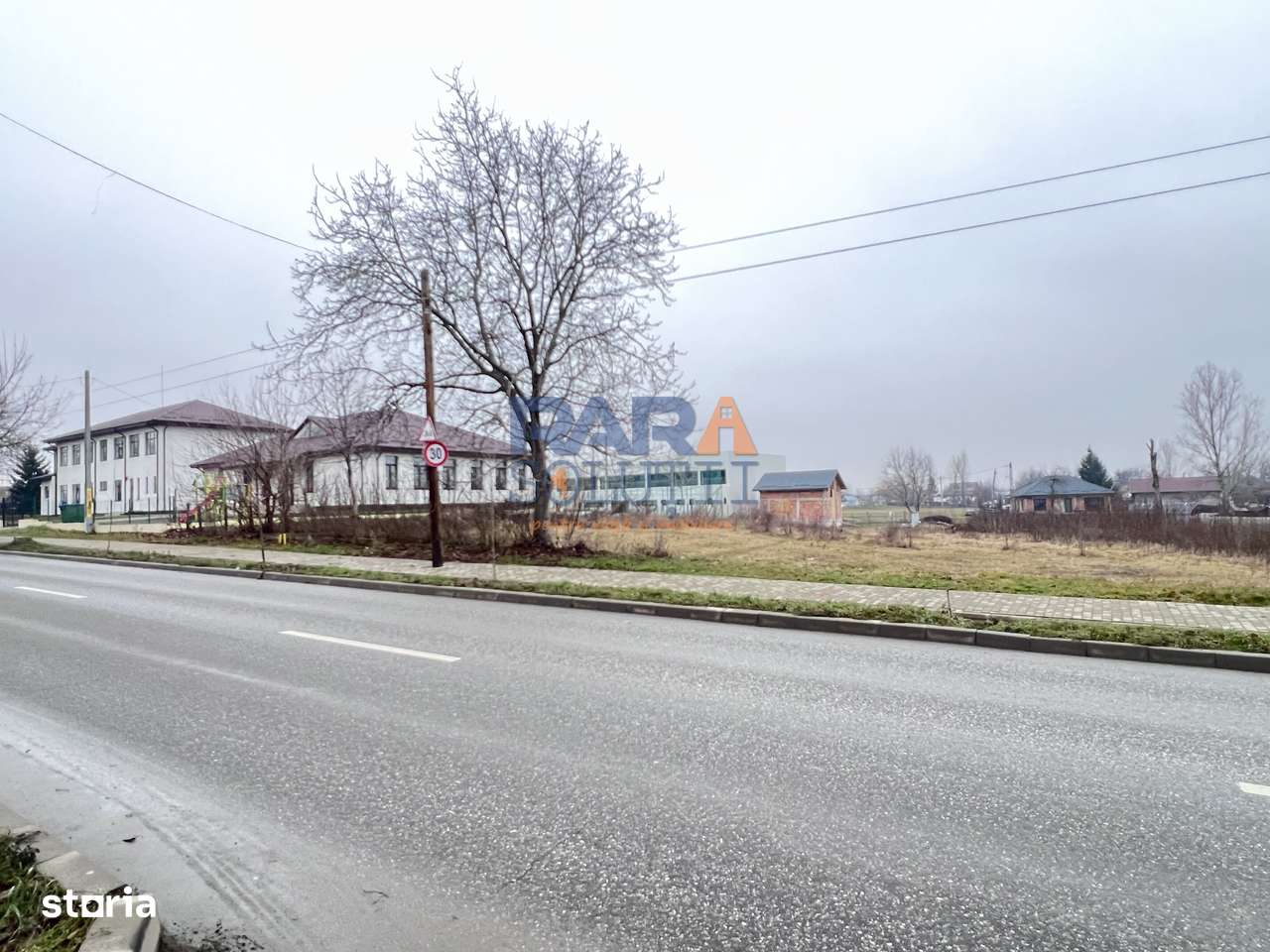 Teren pentru casă în oraș-4