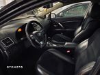 Toyota Avensis 1.8 Premium EU5 MS - 21