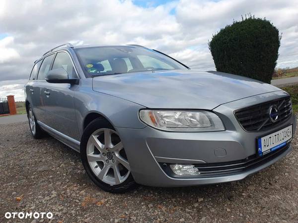 Volvo V70 D2 Dynamic Summum - 10