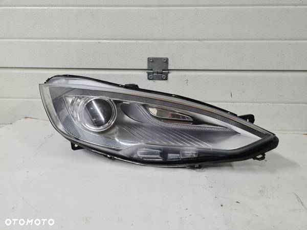 Lampa przednia prawa Tesla S xenon - 1