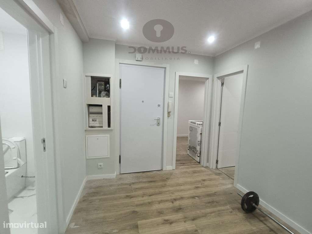 Apartamento T3 Remodelado na Amadora-18