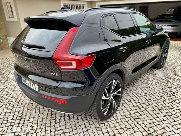 Volvo XC 40 2.0 T4 R-Design - 4