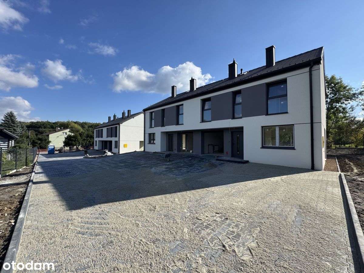 Dom, 121,50 m², Słomiróg-4