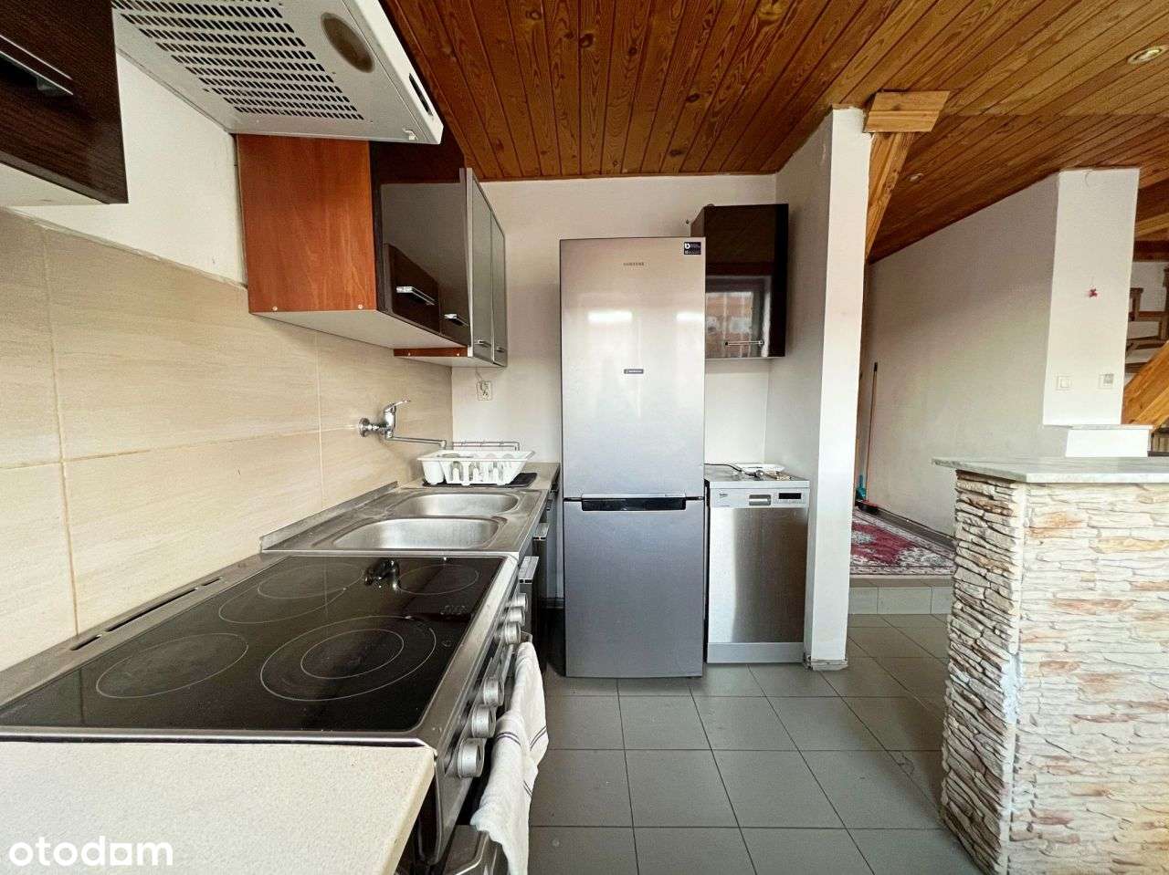 Dwupoziomowe z potencjałem w dobrej lokalizacji-2