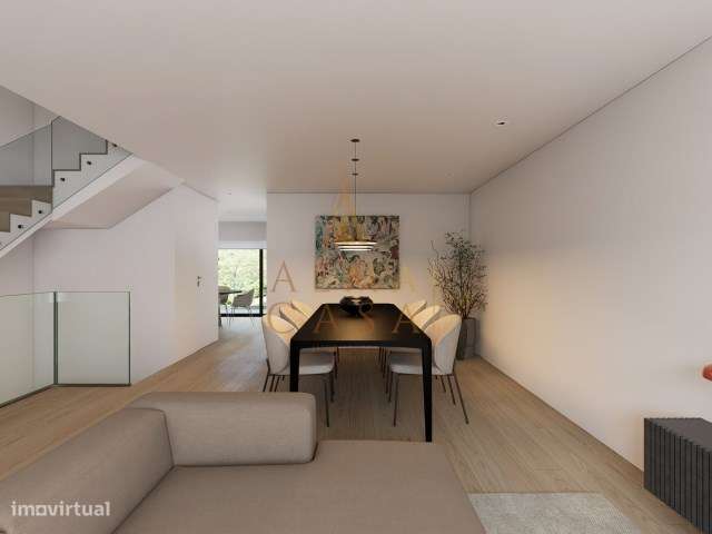 Moradia T3 de Luxo , com piscina em Gondomar-7