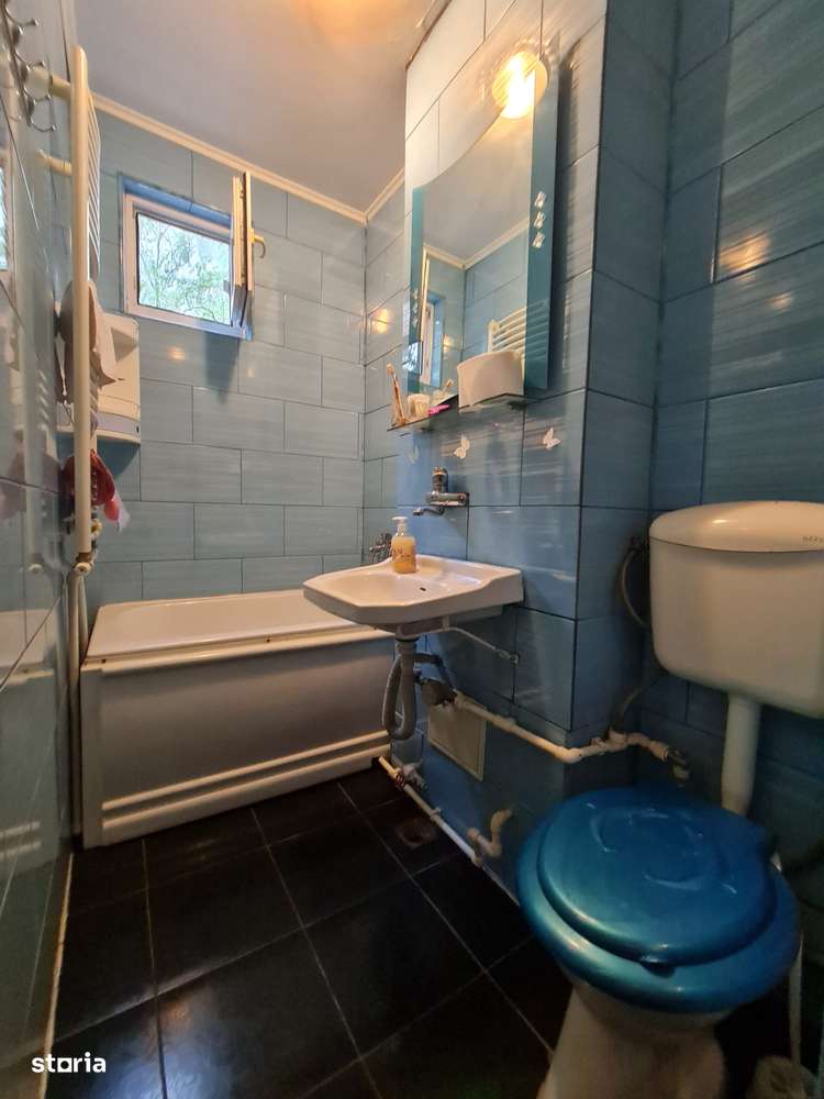 Vanzare apartament 2 camere in Galati, Micro 19, etaj 2, liber - Imagine principală: 5/8