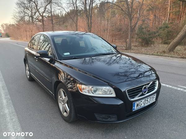 Volvo S40 D5 DPF Momentum - 1