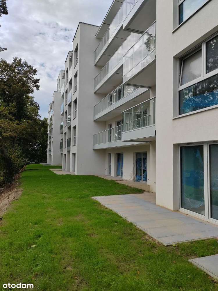 Kawalerka z widokiem-8