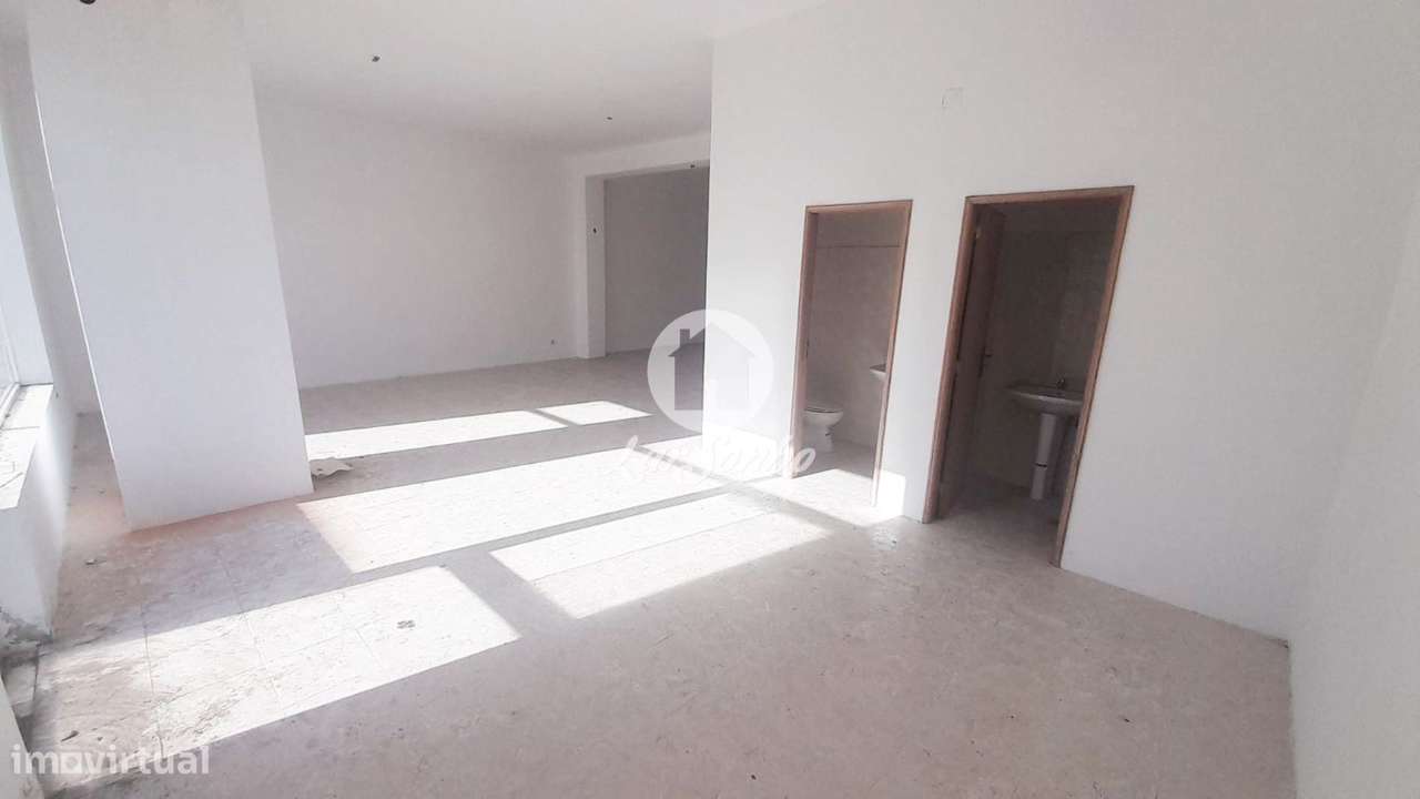 Loja com 85m² na 1º linha de mar em Aver-o-mar, Póvoa de Varzim - Grande imagem: 4/12