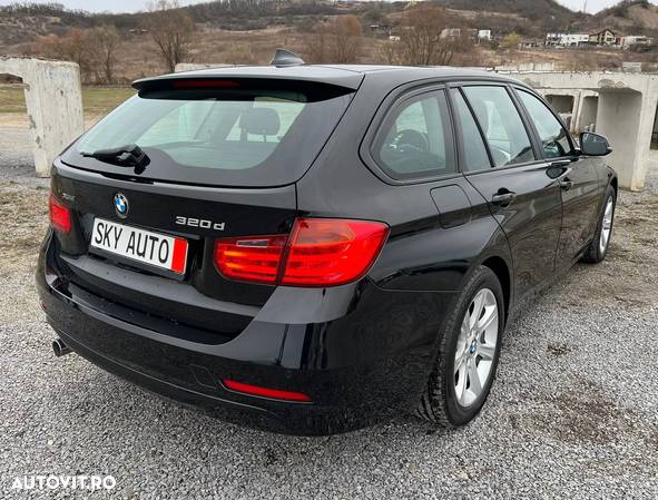 BMW Seria 3 320d Touring xDrive Aut. - 6