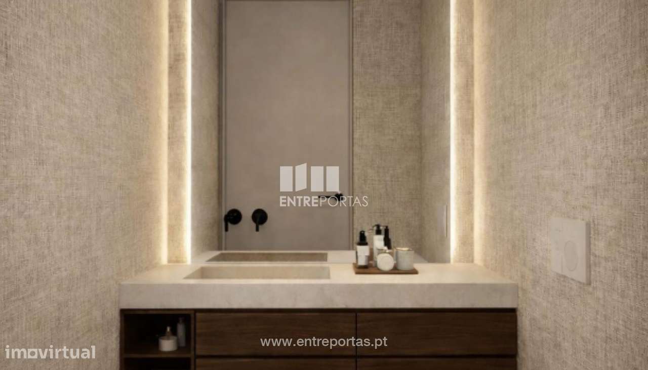 Venda de Moradia V2 no centro histórico de Vila do Conde - Grande imagem: 4/21