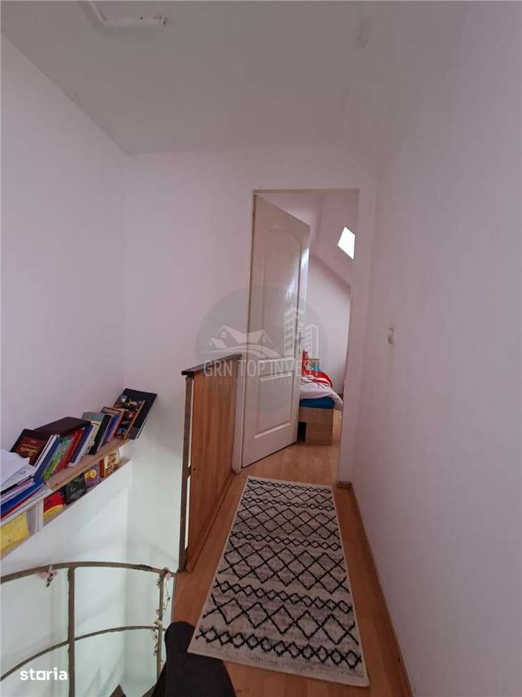 Apartament 3 camere si balcon zona Cedonia-2