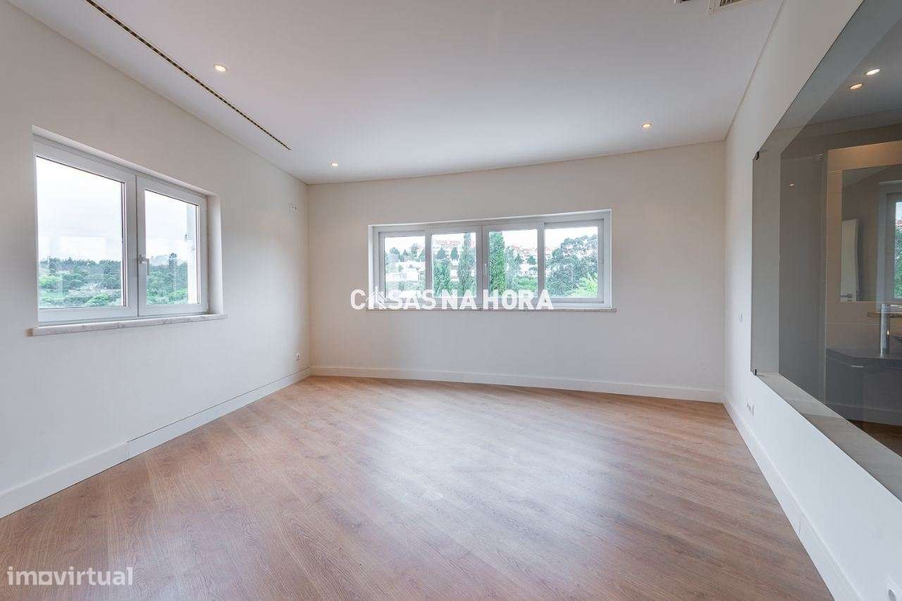 Moradia T4 no Belas Clube de Campo-10