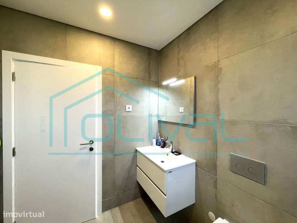 Moradia T3+1 Moderna com Piscina Privada - Conforto, Elegância e Fu...-20