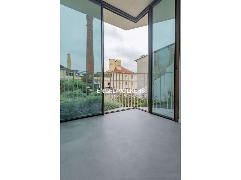 Moderno T2 com Vista Aberta no Coração de Alcântara - Grande imagem: 5/31