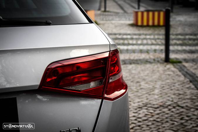 Audi A3 Sportback 1.6 TDI Advance Ultra - 12