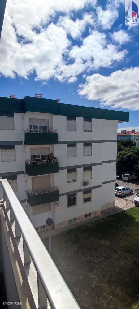 T2 Arroja, varanda na sala-17