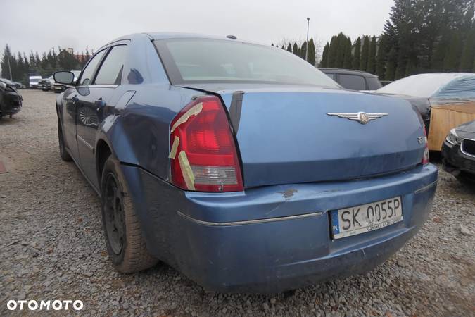 Chrysler 300 C 3.5 V6 - 4