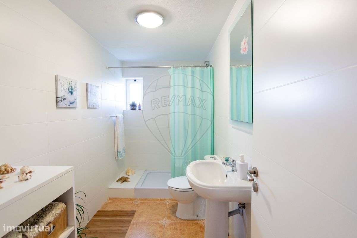 Moradia T4 para venda-9