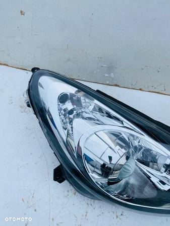 LAMPY PRZEDNIE REFLEKTORY OPEL CORSA D SOCZEWKA SKRĘTNA AFL IDEALNE - 2