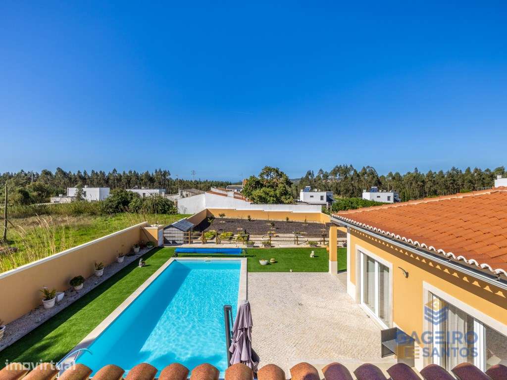 Moradia de estilo tradicional T4-18