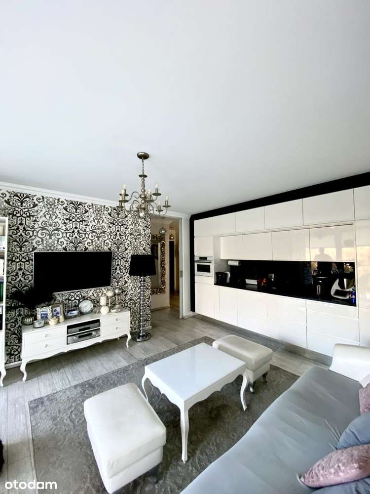 Apartament premium! Trzy pokoje. Taras, balkon!-0