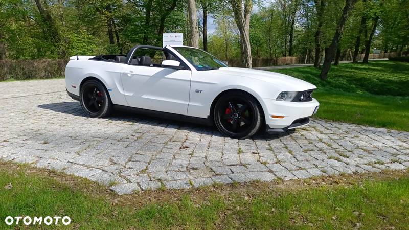 Ford Mustang 4.6 V8 GT - 26