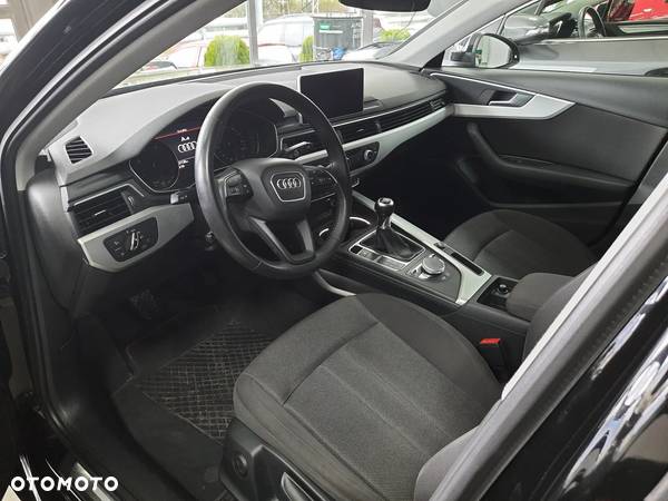 Audi A4 Avant 2.0 TDI - 7