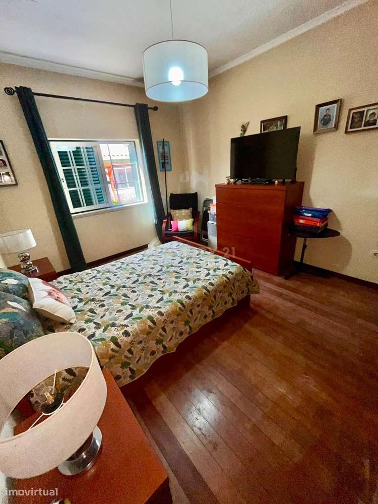 Moradia T2+2 Térrea com Piscina, Anexo de 50 m² e Lote de 1.690 m²-17