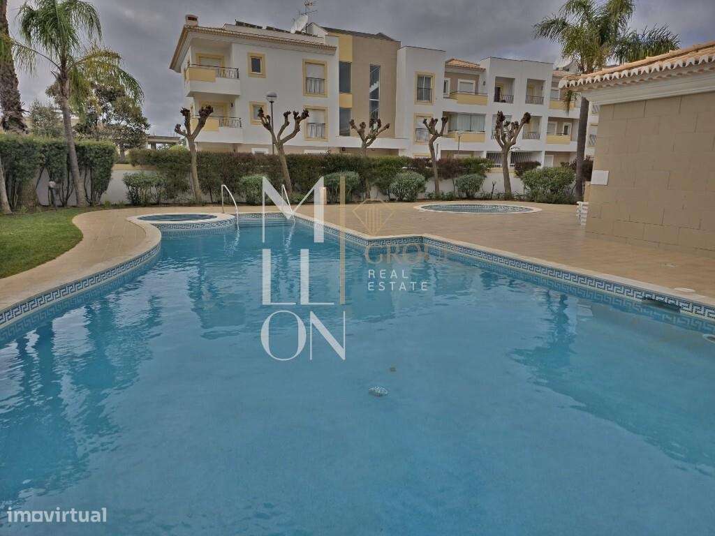 Apartamento T3 com 190m2, localizado na Estrada de Porto de Mós nº23 - Grande imagem: 5/24