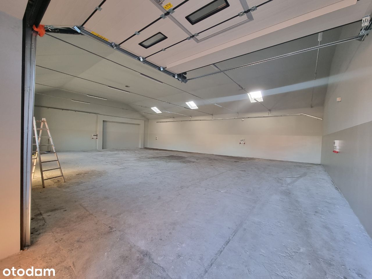 Hala Magazynowa z biurem Pruszcz Gdański 240m2