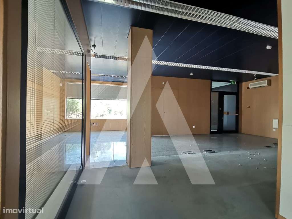 Loja para venda em Oliveira de Azeméis - Grande imagem: 5/13