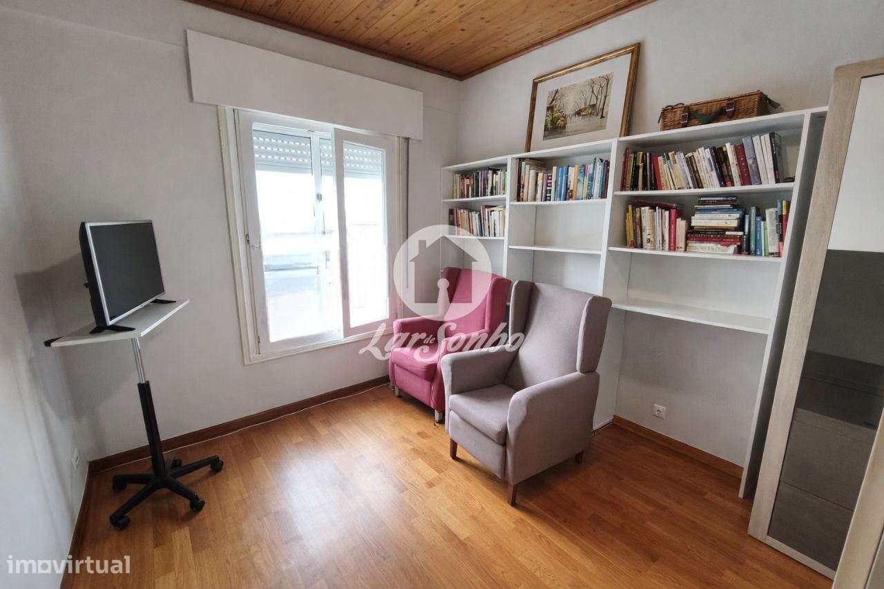 Apartamento no centro de Barcelos.-5
