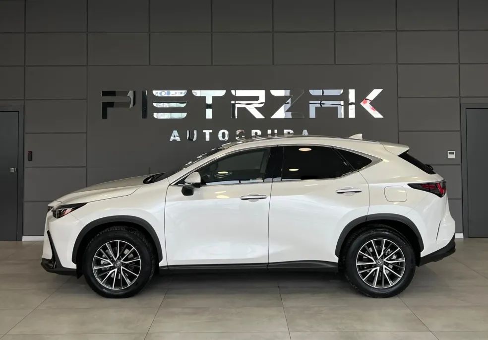 Lexus Nx Lexus NX350h 2,5 Hybrid 243 KM Prestige Salon Polska FV23%