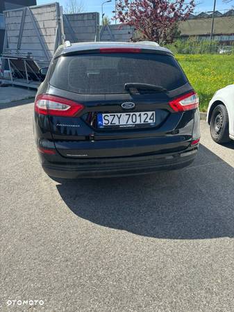 Ford Mondeo 2.0 TDCi Ambiente - 3