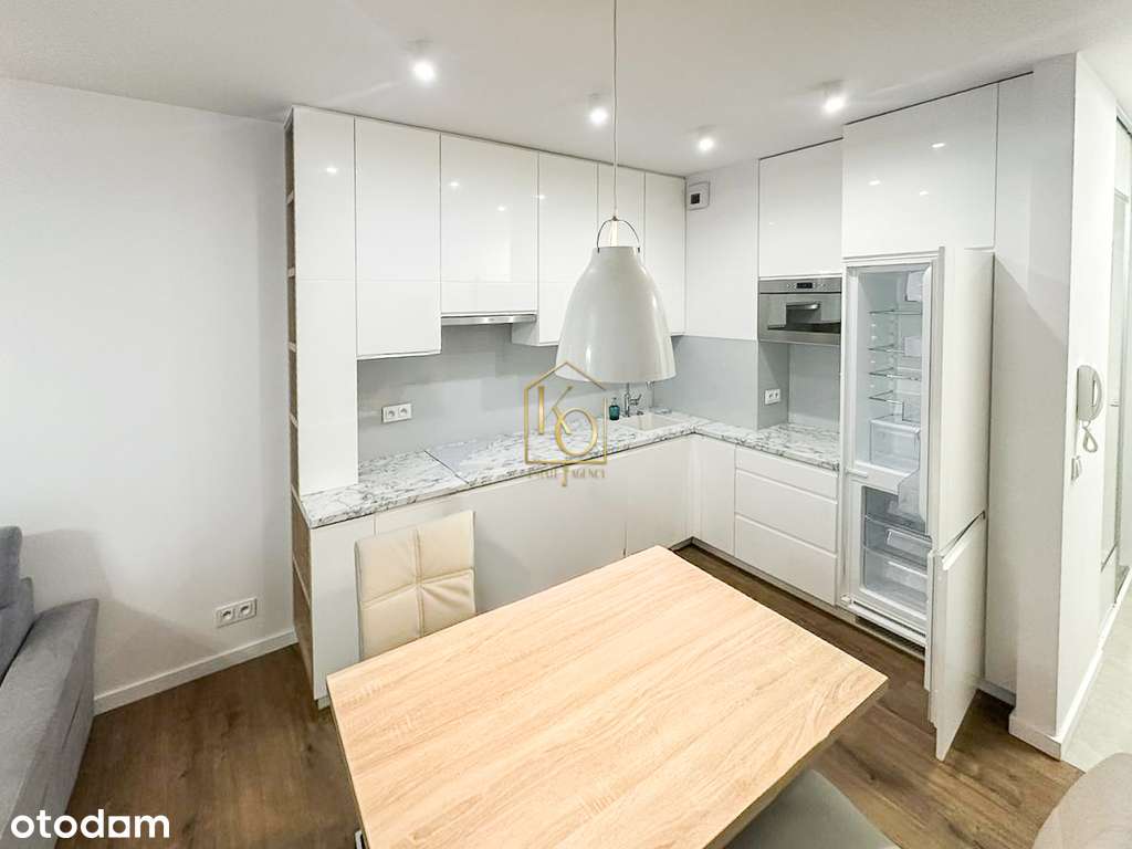 2 POKOJE Z BALKONEM | W PEŁNI UMEBLOWANE | CENTRUM-2