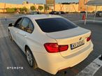 BMW Seria 3 320i - 33