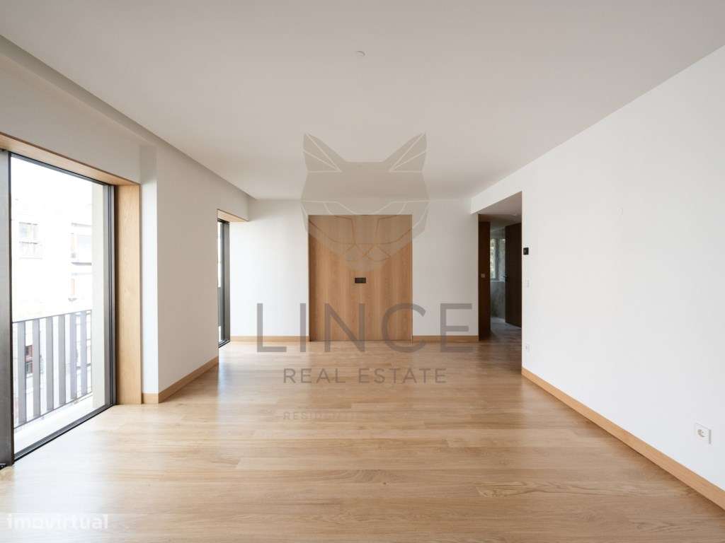 Apartamento T3 duplex no centro da cidade com varanda-6