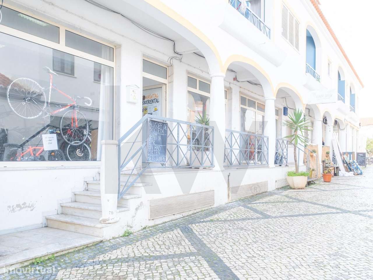 Espaço comercial no Centro de Aljezur - Grande imagem: 2/14