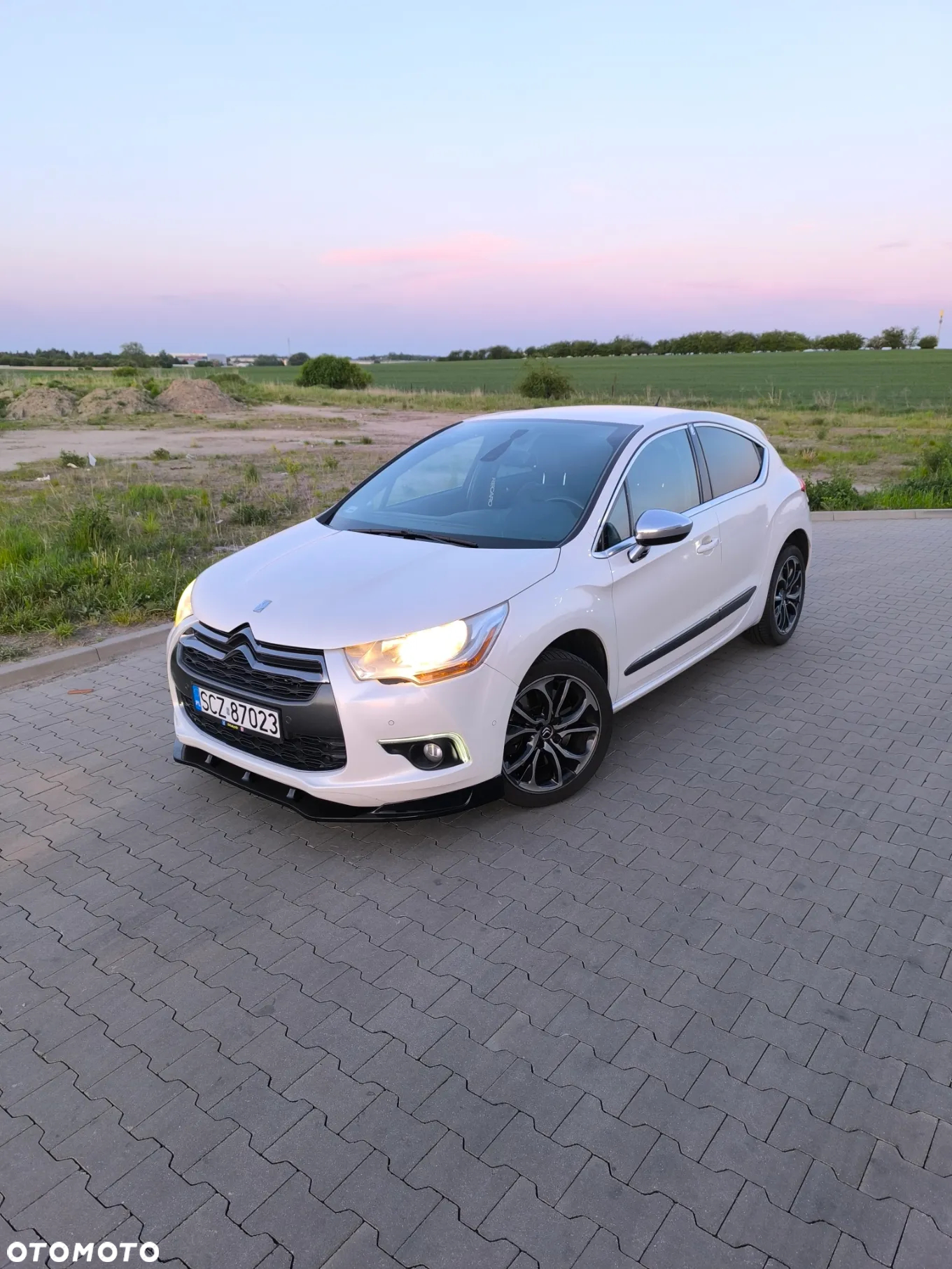 Citroën DS4 1.6 THP SportChic - 24