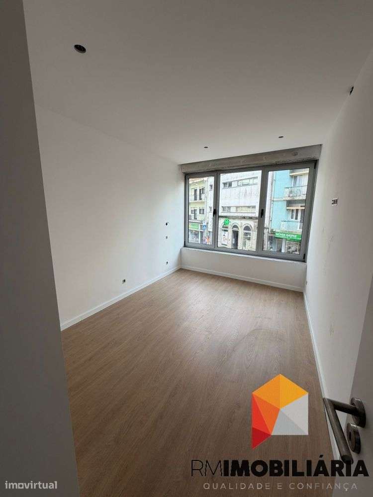 Apartamentos T2+1 NOVOS em Costa Cabral-7