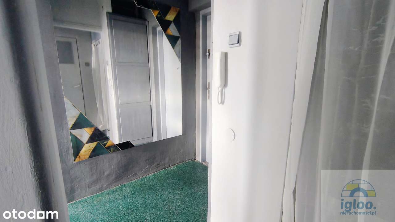 Kawalerka z duża oddzielną kuchnią winda - Pełny obrazek: 5/5