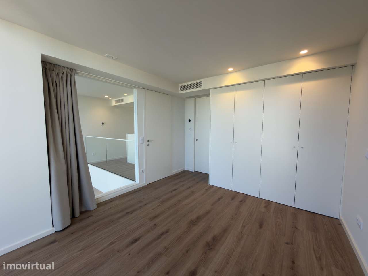 Apartamento T2 Duplex NOVO AO GAIASHOPPING-26