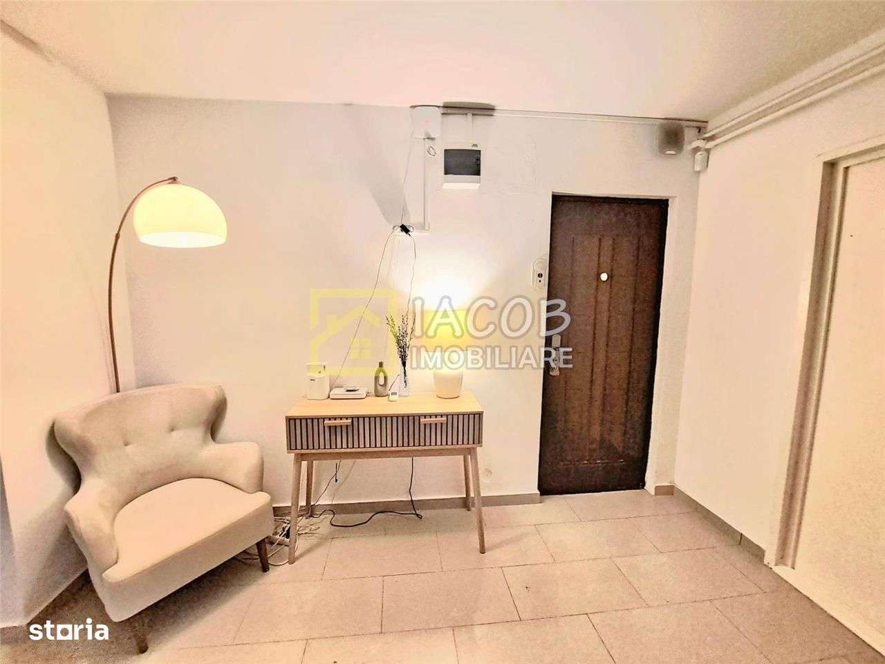 Apartament cu destinatia Spatiu comercial, zona Ana Ipatescu - Bistrit - Imagine principală: 4/11