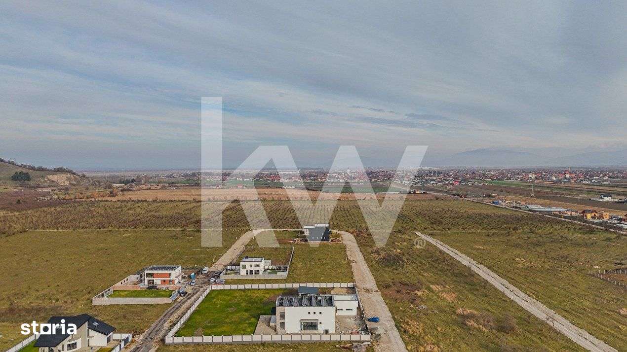 Teren Intravilan Cu Toate Utilitatile - Harman - 0% COMISION! - Imagine principală: 5/10