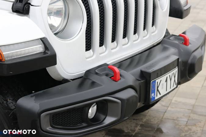 Jeep Wrangler - 8