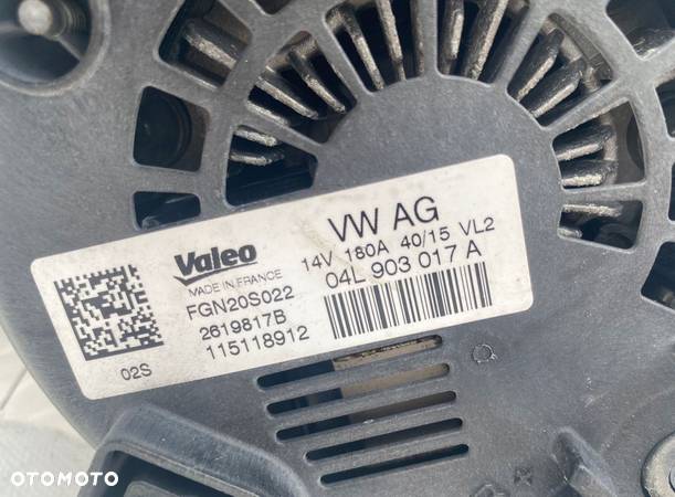 VALEO ALTERNATOR AUDI A5 B8 / A4 B8 / Q5 / A6 C7 - 04L903017A (180A) - 2